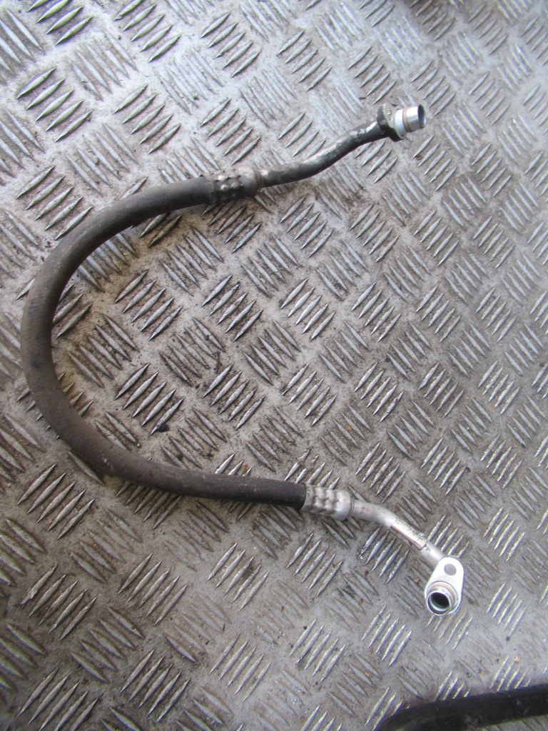 фото №1, Logan ii mcv 1.2 трубка шланг кондиционера 924905936r