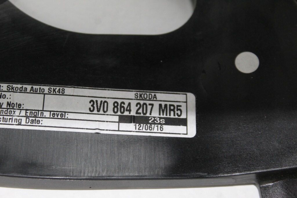 фото №7, Skoda superb iii подлокотник кожа 3v0864207