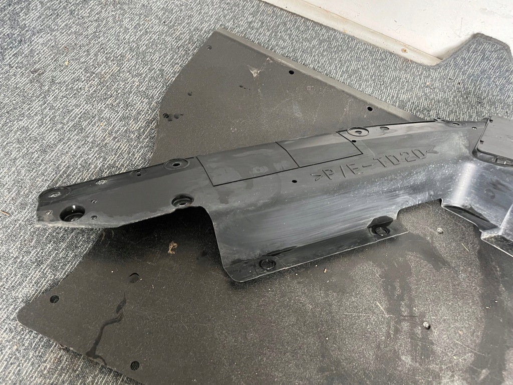 фото №7, Renault megane iv kombi защита подвеска 748a07371r оригинал