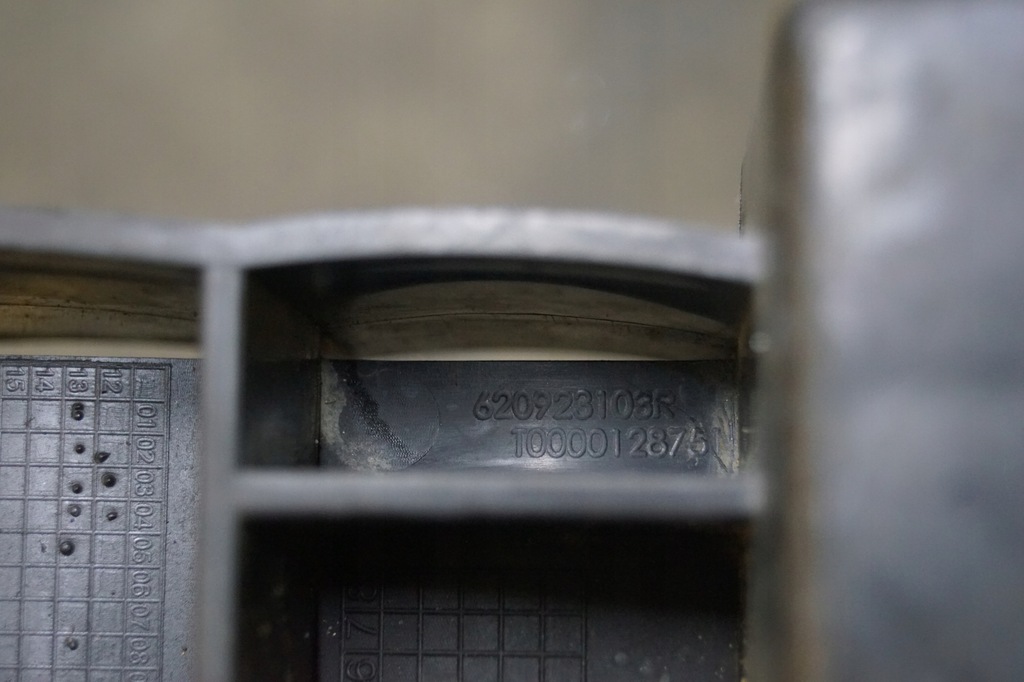 фото №7, Renault captur зона деформації права перед