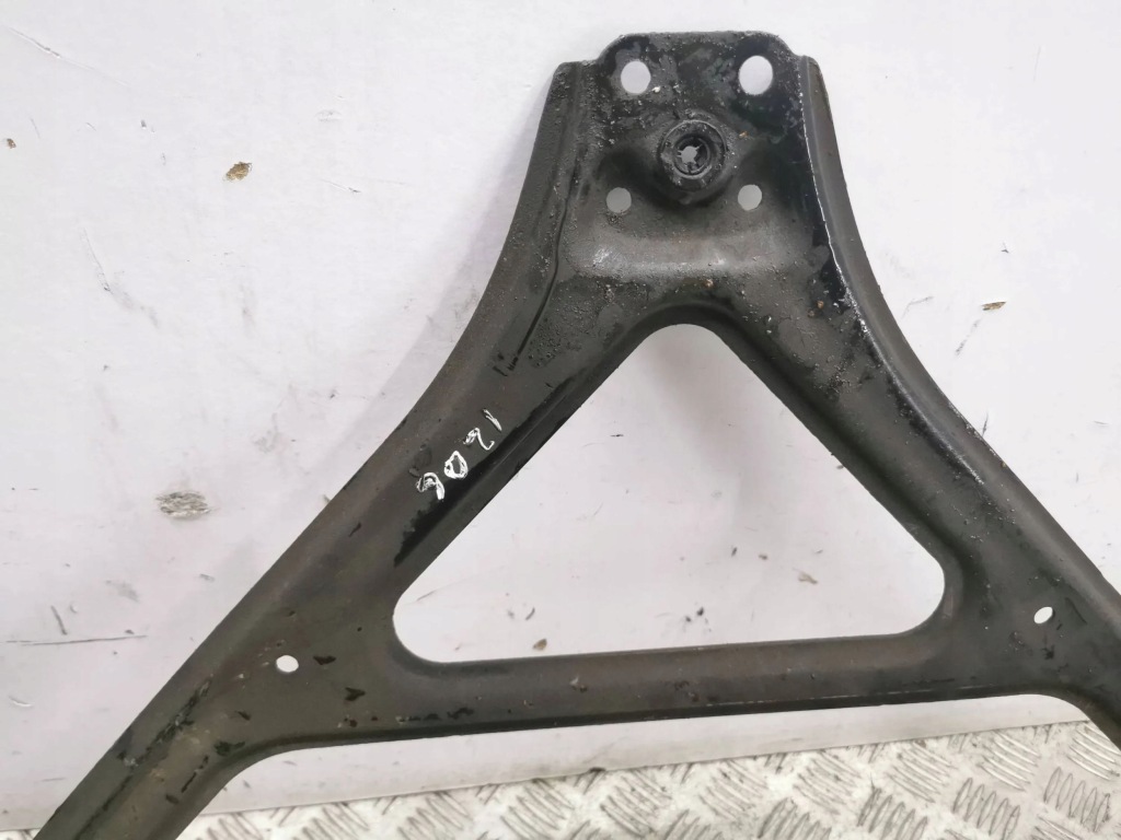 Lexus is 3 xe30 2015 накладка под двигатель Недорого