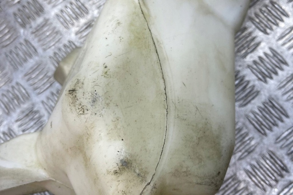 фото №9, Бачок омивача honda civic viii хетчбек fn, fk 001178 2.2l