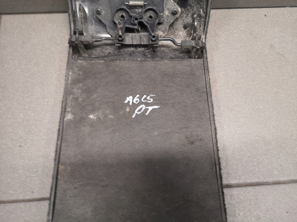 фото №11, Обшивка заглушка багажника правая audi a6 c5 avant