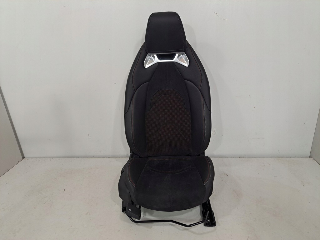 фото №14, Toyota supra a90 2022 комплект передних сидений lhd