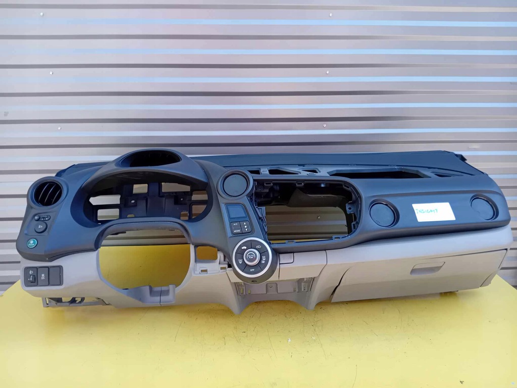 фото №1, Honda insight ii консоль панель приладів 09-14