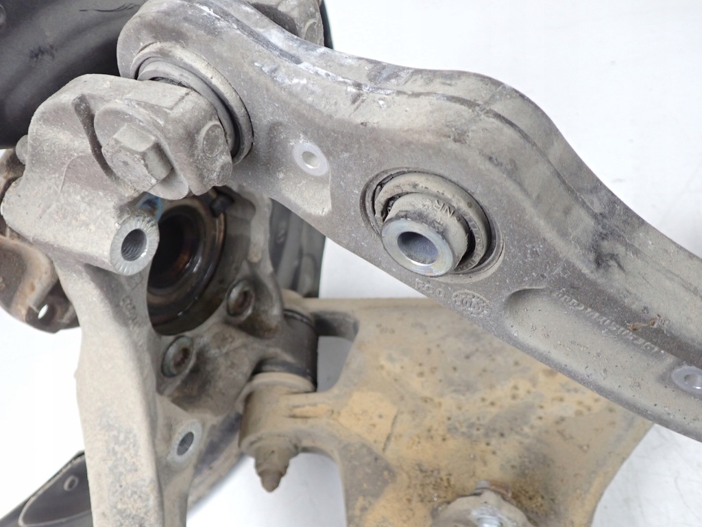 фото №7, Поворотний кулак важелі лівий задня audi s8 d3 5.2 03428821, 4e0505361