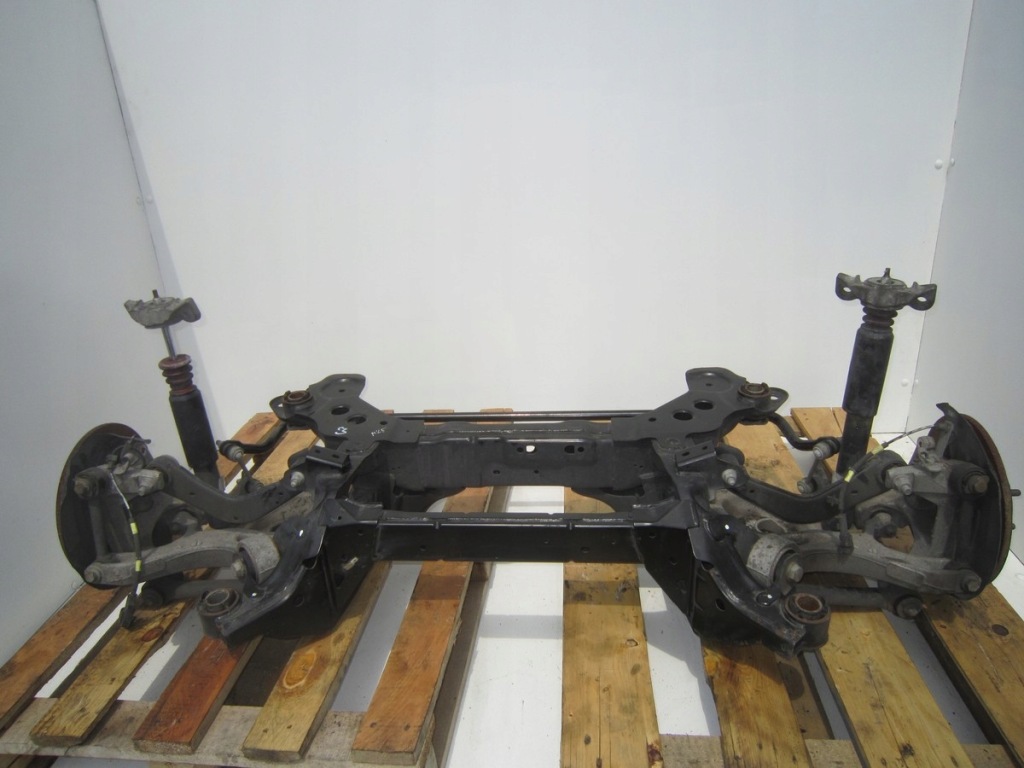 фото №1, Ford mondeo mk5 kombi підрамник балка підвіска задня