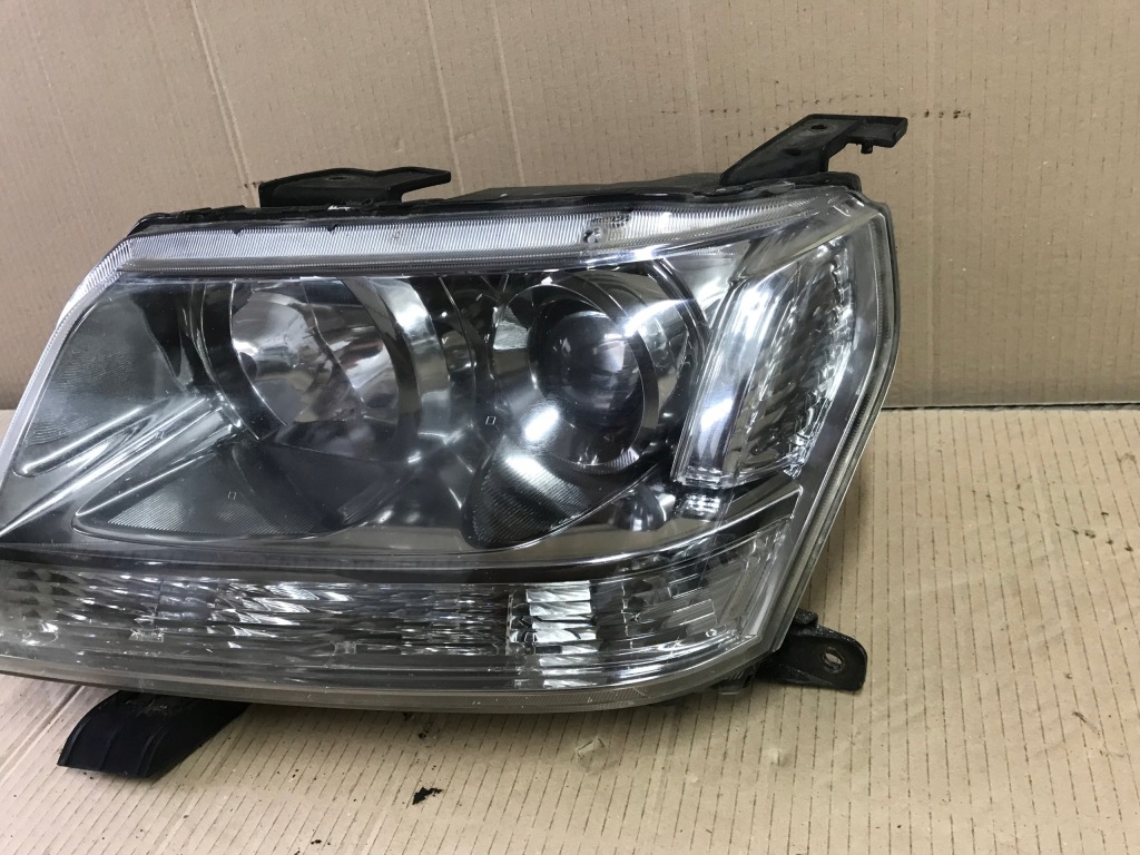 фото №13, Suzuki grand vitara ii lift лампа правая lub левая передняя перед