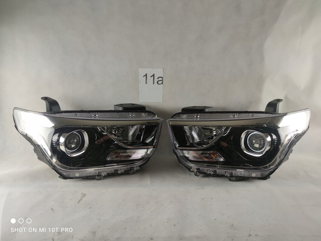 фото №1, Hyundai h1 фара левый правый линза комплект