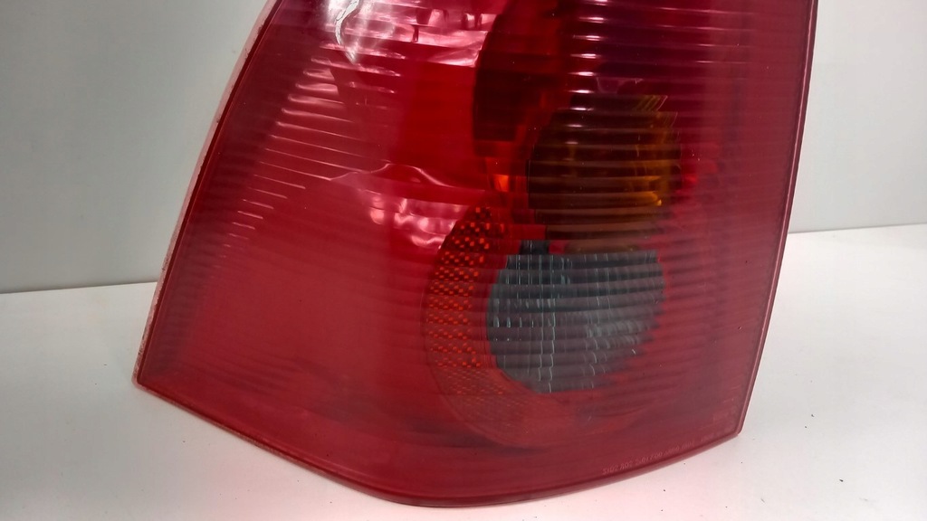 фото №3, Peugeot 307 sw лампа задня ліва