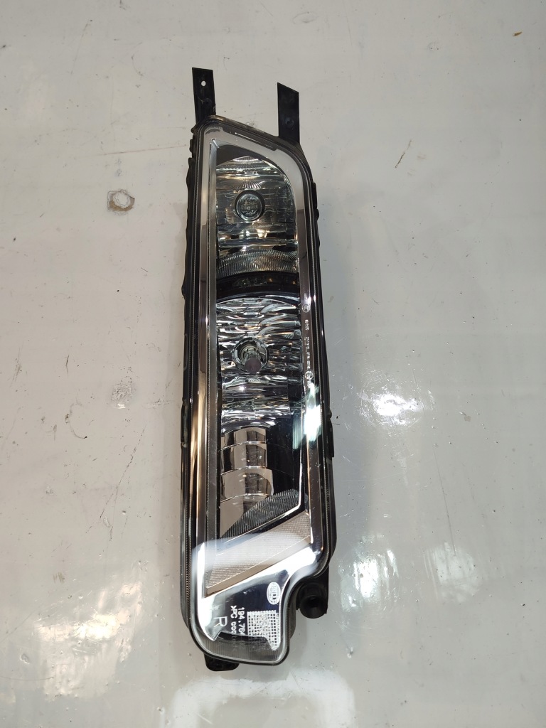 Купить Противотуманная фара бампера перед правый passat b8 3g0941662j