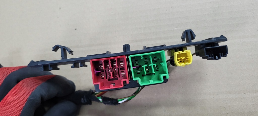 фото №6, A3 8v lift s3 разъёмы штекер сиденье сидений колодка передних