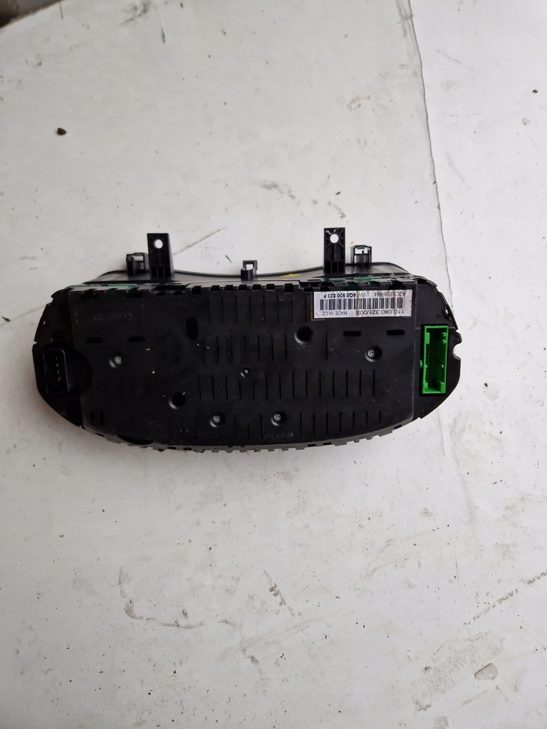 фото №3, Счетчик приборы vw polo iv 9n