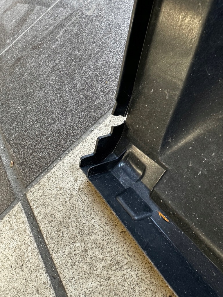 Tesla model y жалюзі повітропровід повітря з motorkiem 1640666-00-a Зі Шроту