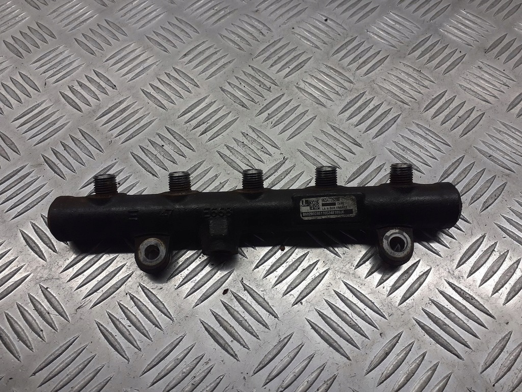 фото №1, Молдинг впрыскная peugeot 307 sw 2.0 hdi