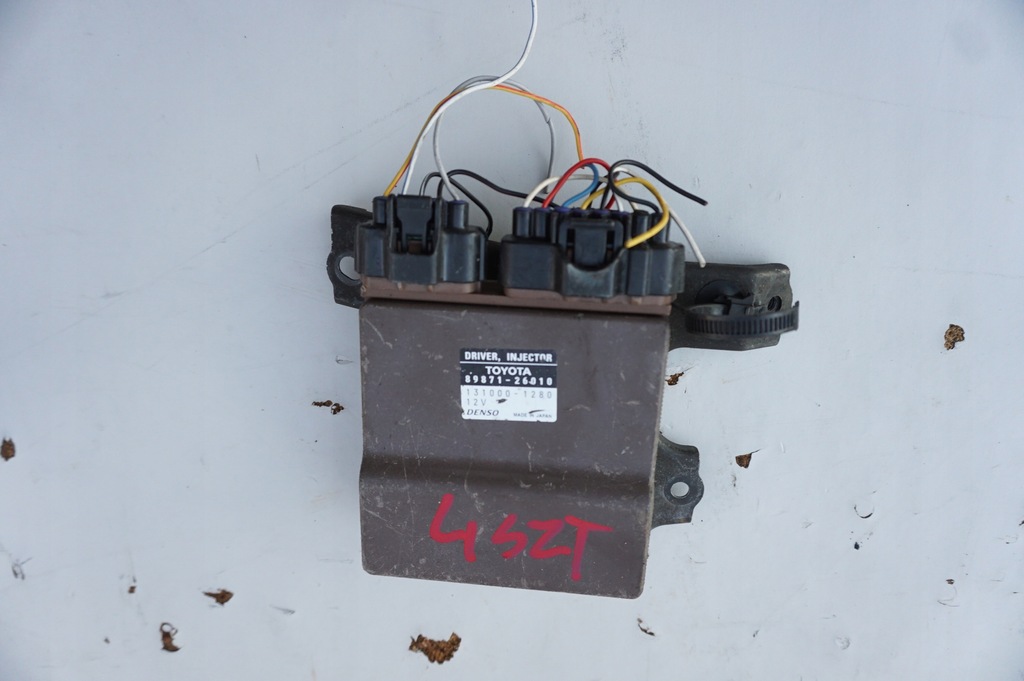 фото №1, Модуль форсунок 89871-26010 toyota
