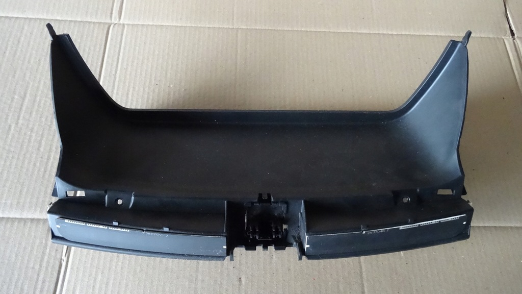 фото №1, C4 picasso защита рамка спидометра 9654110277