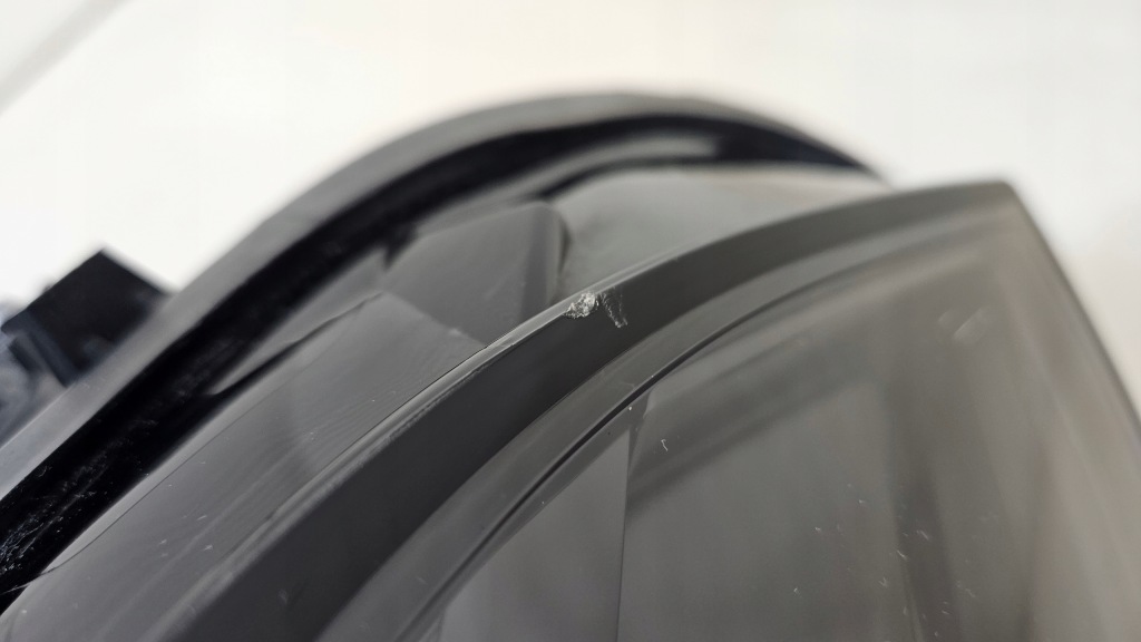 фото №7, Лампа передняя левая bmw 1 f40 shadow line led