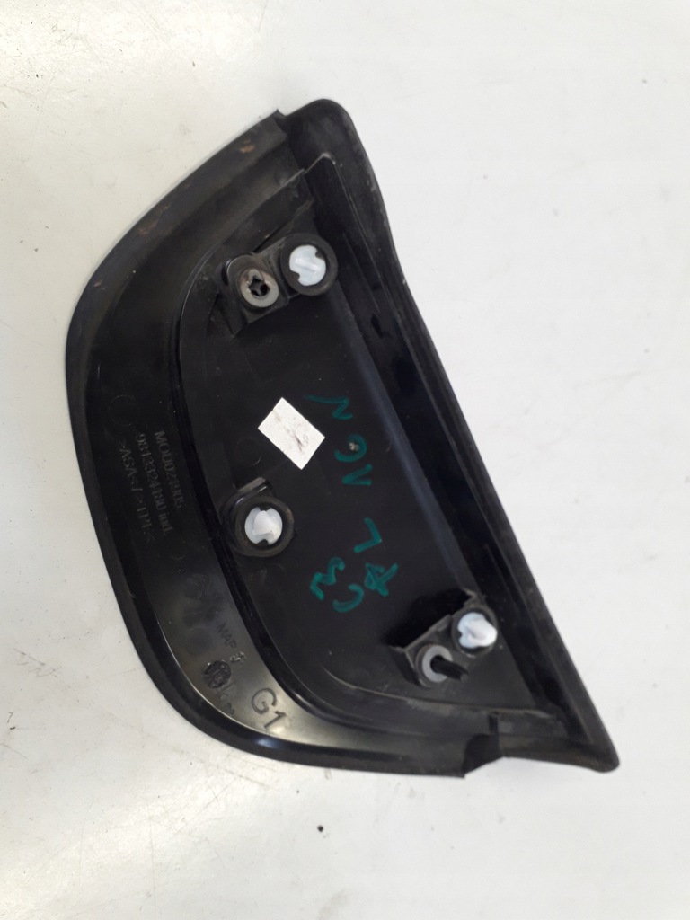 фото №8, Citroen c3 iii защита заглушка треугольник крыла левый правый задняя 9813324180