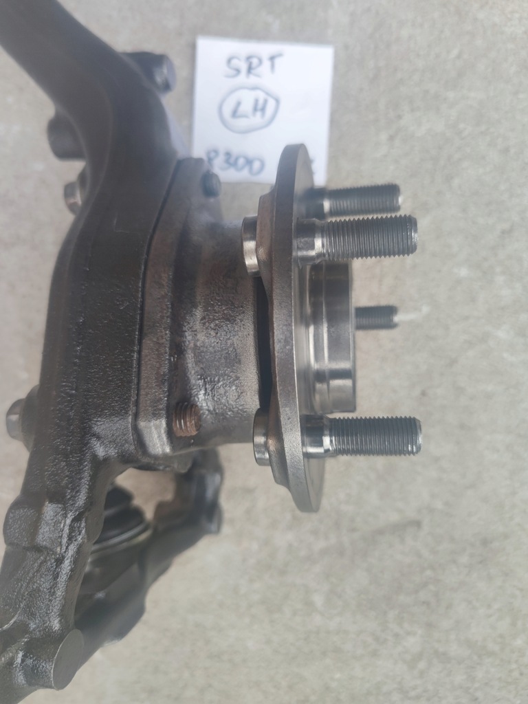 фото №6, Dodge challenger charger srt передня ліва поворотний кулак 2015+