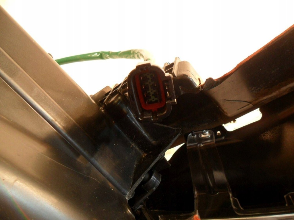 Фара перед сторона правая nissan leaf 2 ze1 mm198 Киев