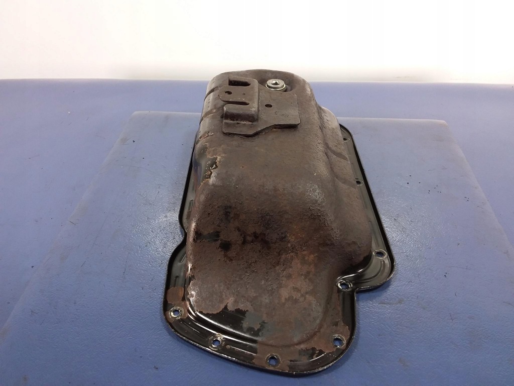 фото №3, Peugeot 207 1.4 поддон масляная 10fe03