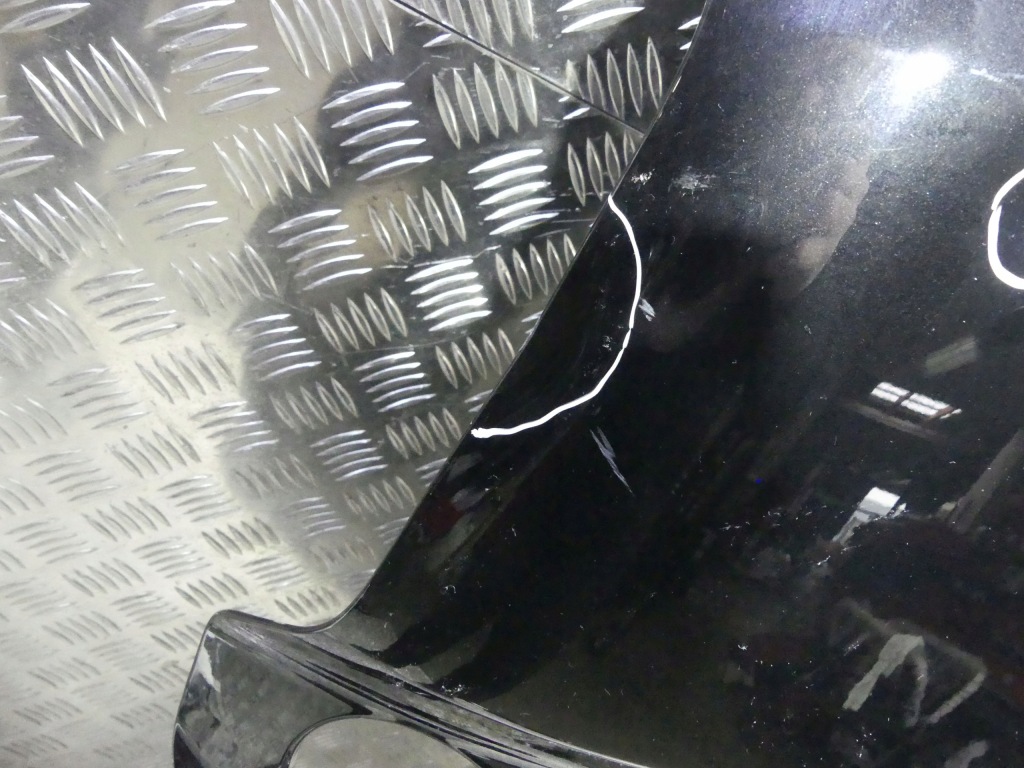 Bmw i20 ix капот крышка двигателя черная Цена