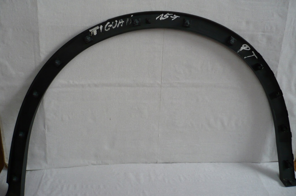 фото №11, Vw tiguan ii 2 2016- молдинг крила права задня