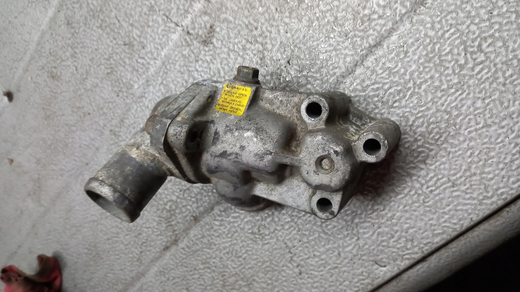 фото №4, Термостат mitsubishi carisma