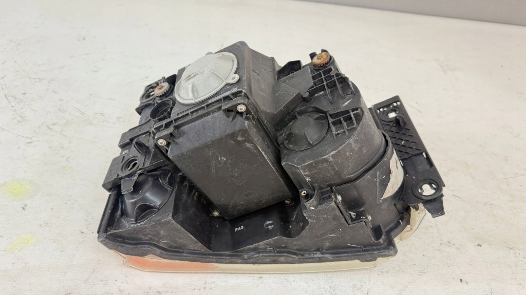 фото №10, Лампа фара перед land rover discovery iii 3 ксенон левый xbc500092 eu