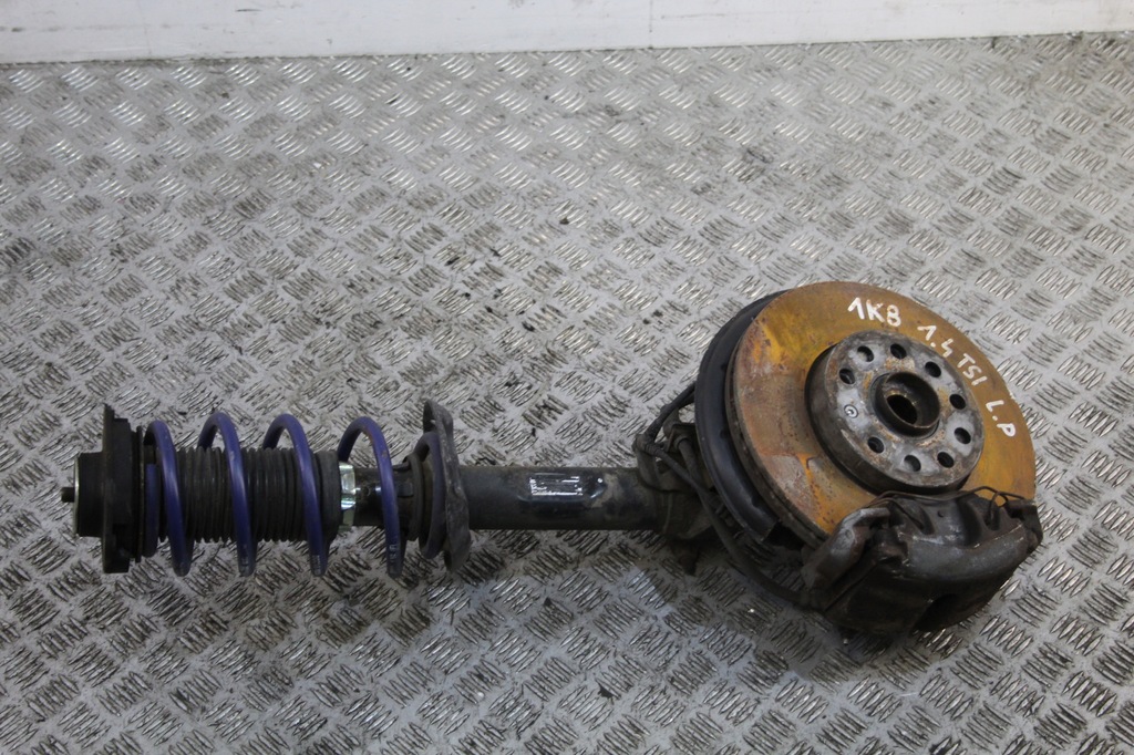 фото №1, Поворотний кулак амортизаторна стійка лівий перед vw scirocco 1k8