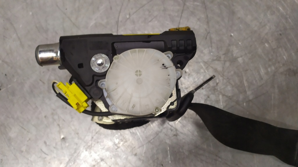 фото №5, Mercedes w204 pas безопасности правый задняя 33059929