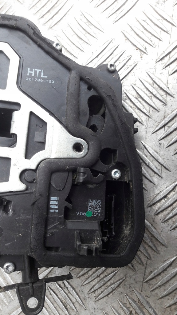 фото №12, Bmw 1 e87 замок правый задняя 7229460