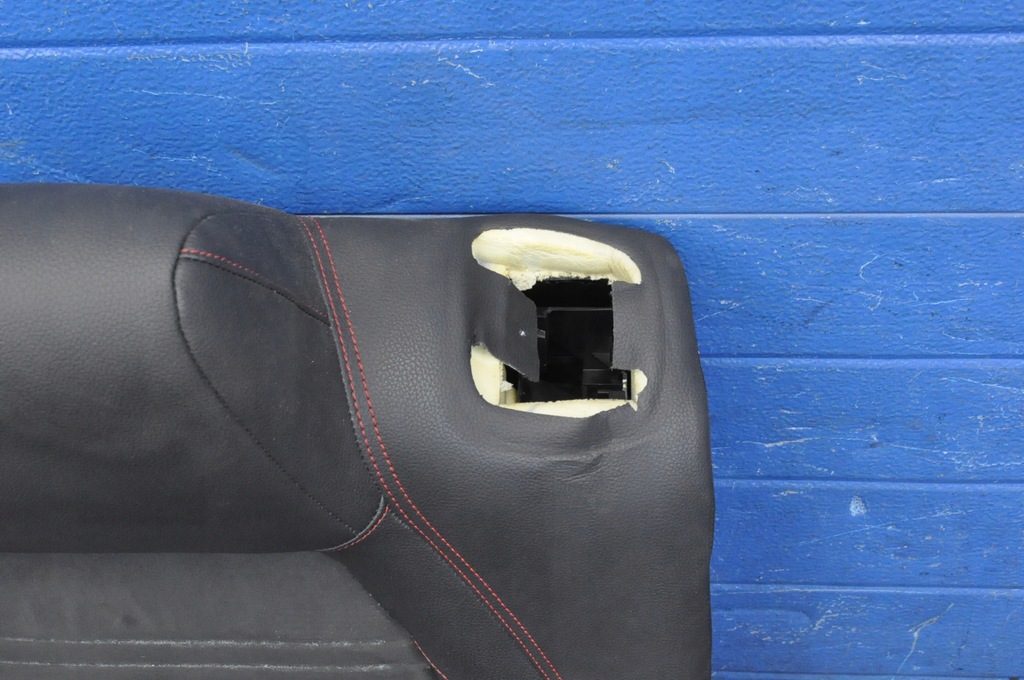 фото №15, Mercedes w117 сидіння заднє сидіння обшивки шкіра