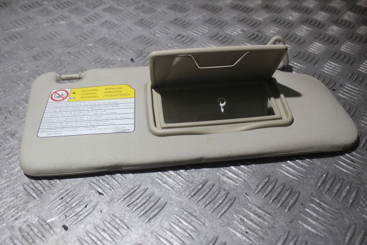 фото №1, Защита солнцезащитная правая outlander ii