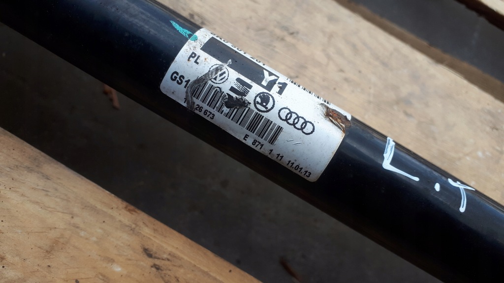 фото №7, Audi оригинальный номер 8k0501201 wał приводной