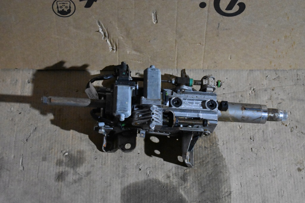 фото №1, Колонка кермова porsche macan 1