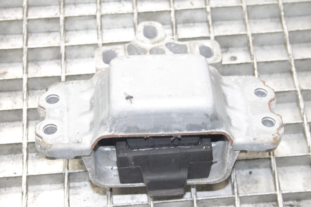 фото №6, Подушка двигуна ліва vw scirocco 137, 138 1k0199555aq 2.0l бензиновий