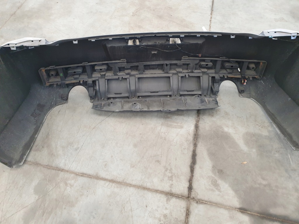 фото №10, Chrysler 300c ii бампер задня