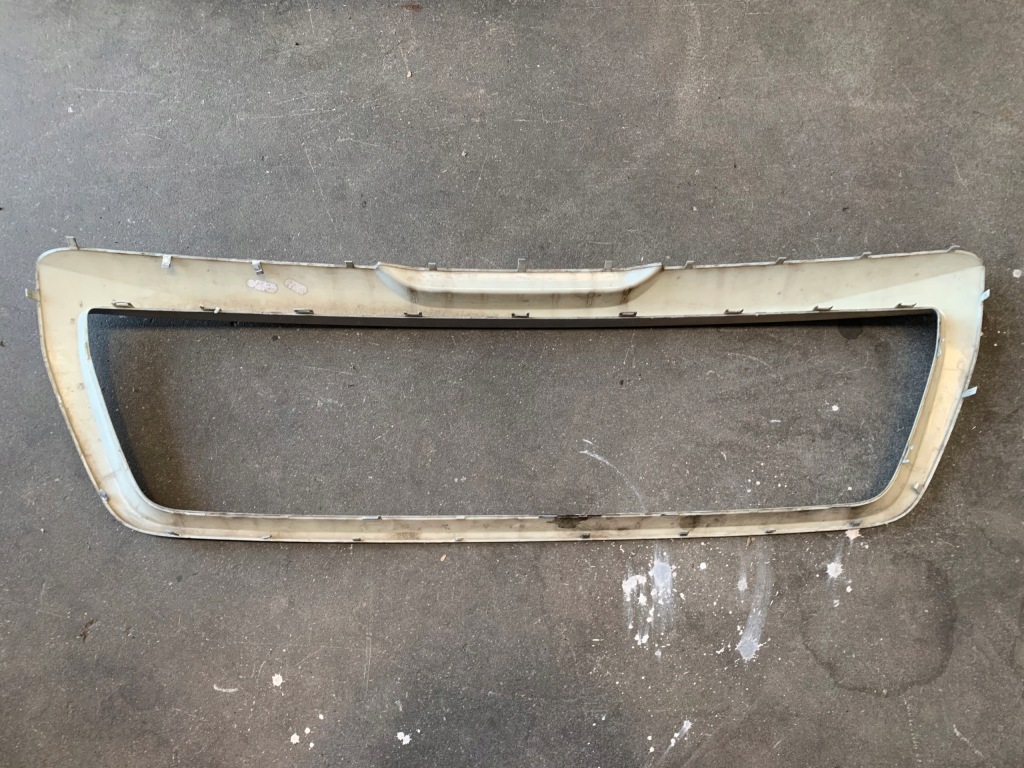 Peugeot boxer iii рестайлінг  решітка радіатора рамка решітка перед 18072049 Київ