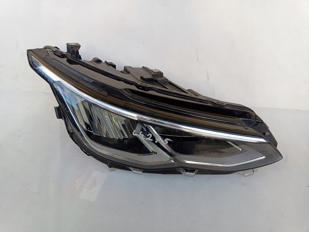 Купить Фара правый  перед vw golf viii led 5h1941006