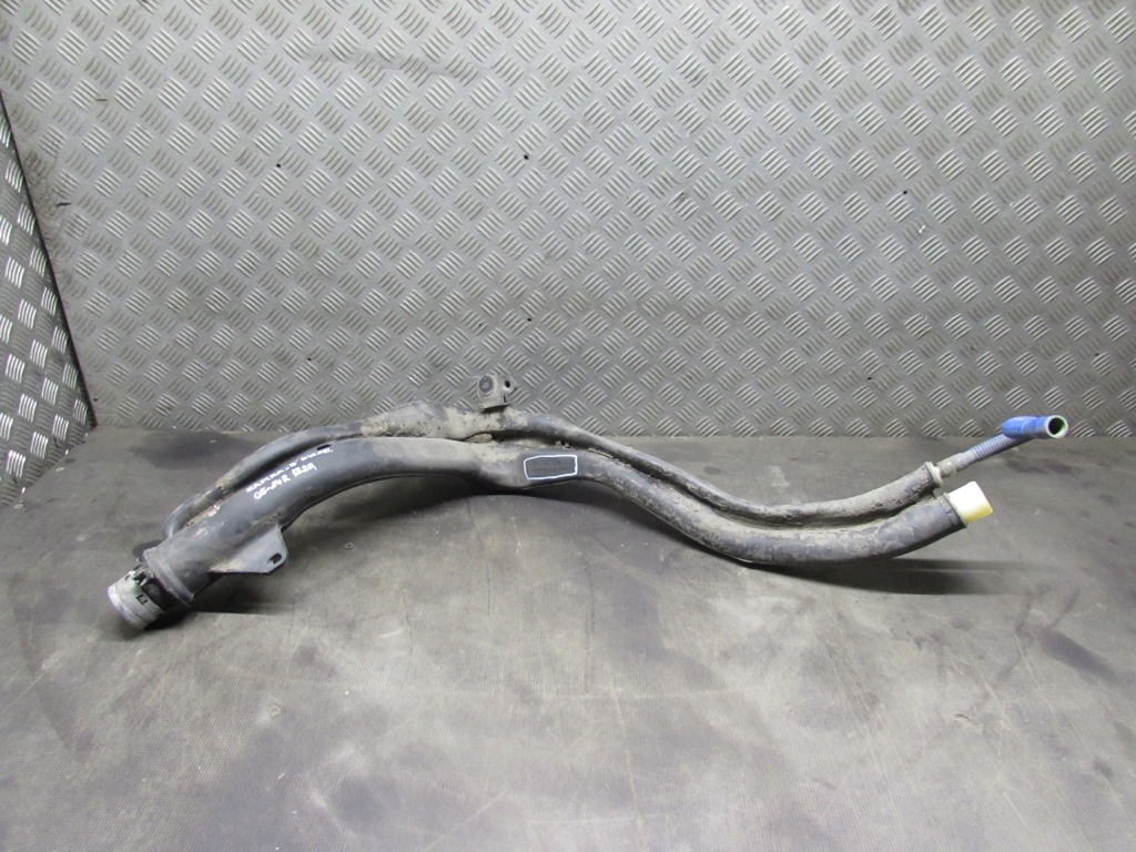 Купить Труба заливная горловина топлива opel zafira b 05-14r 13159945