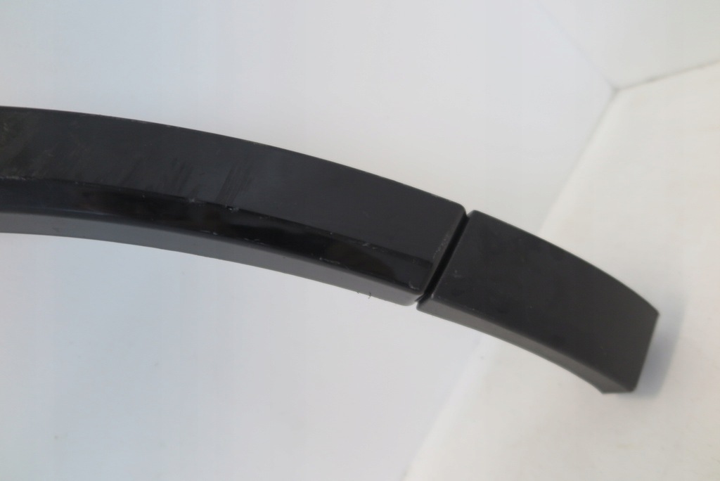 фото №8, Молдинг захист крила правий задня porsche cayenne iii coupe 9y3854732b