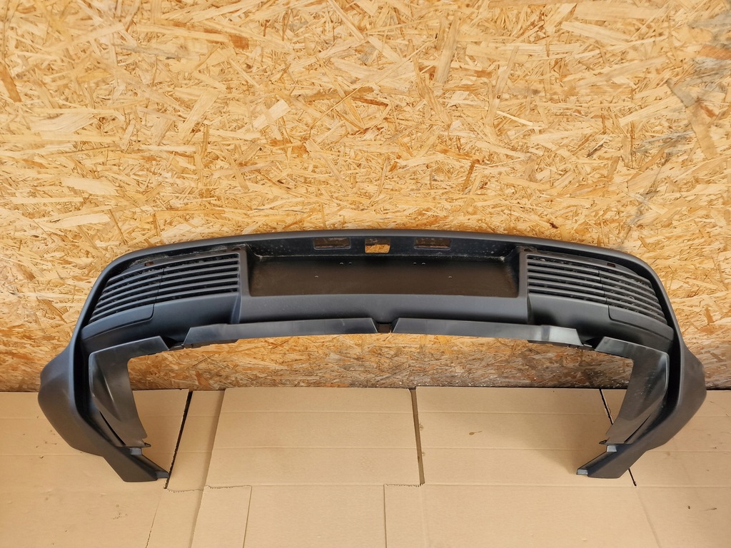 фото №1, Porsche taycan cross turismo бампер задний