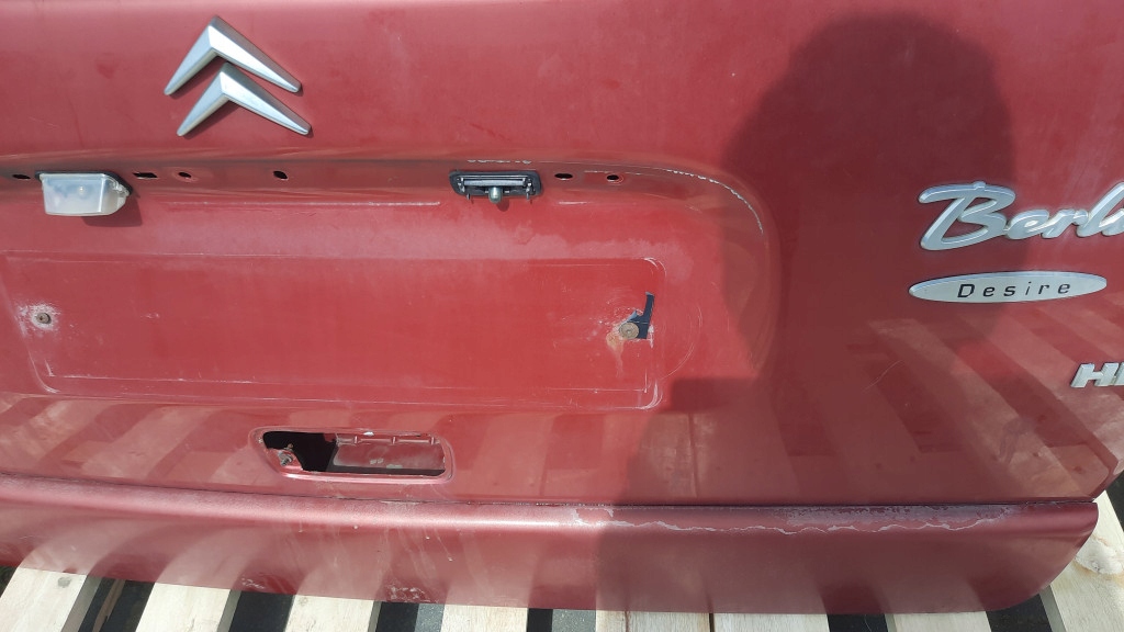 фото №9, Задняя крышка багажника citroen berlingo i 04r