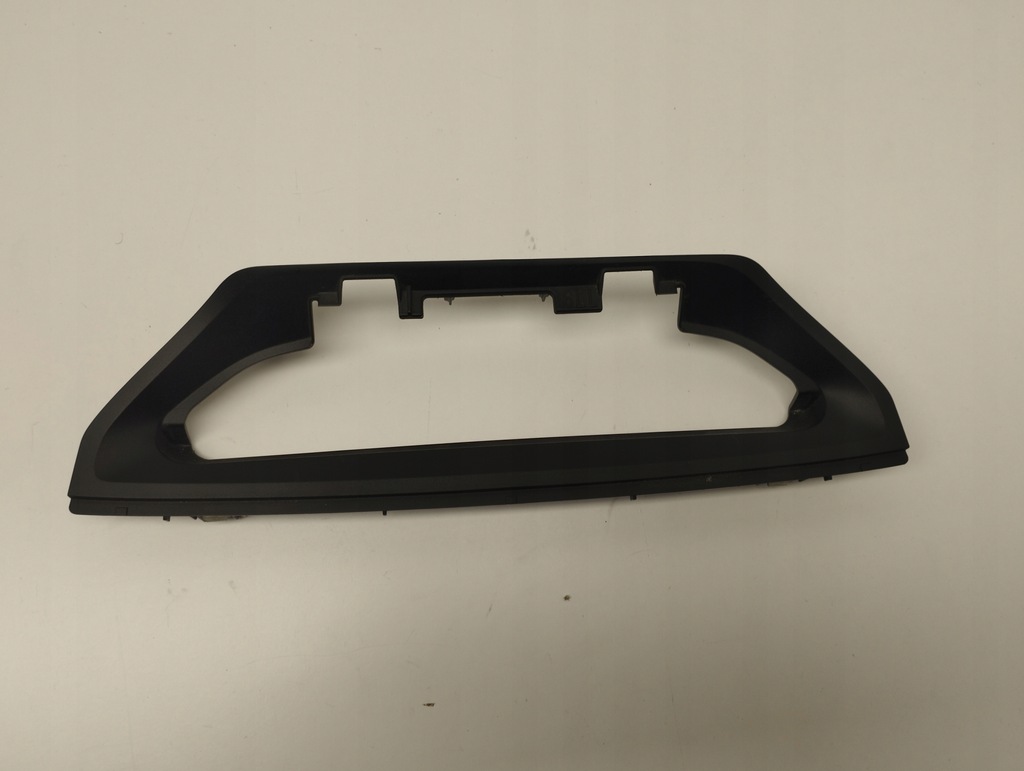 фото №1, Bmw x1 f48 рамка панель консоли 9292129