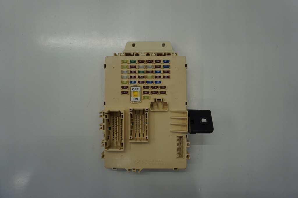 фото №1, Hyundai i40 коробка запобіжників 91950-3z020