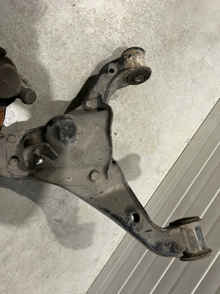 Підвіска поворотний кулак права mercedes sprinter w906 2.2d в Україні