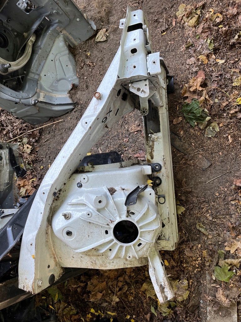 фото №1, 4 bmw x5 e70 лонжерон четверть левая подкрылок передний левый