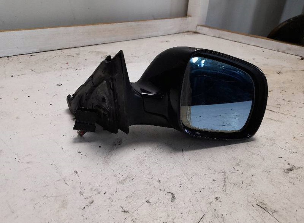 фото №1, Зеркало правое audi 8l a3 1,6kat
